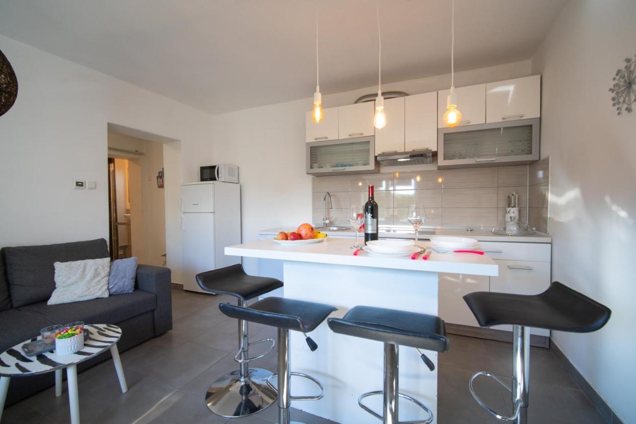 Apartman Zara Matulji Exteriör bild